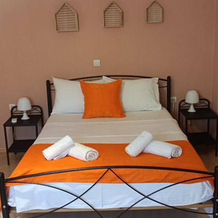 Christi Iuxury Apartment Preveza Buitenkant foto